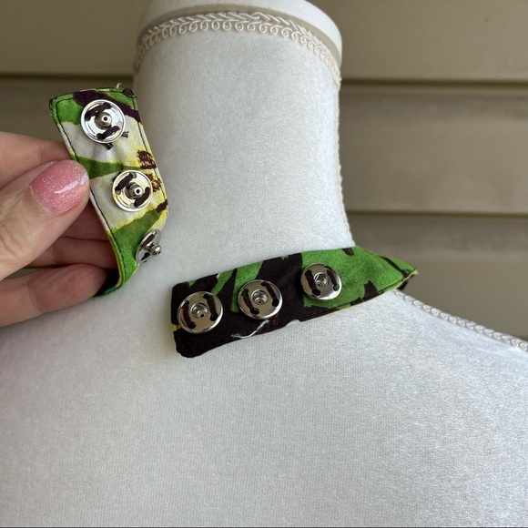 â˘R & K Originals⢠Abstract Floral Belted Halter Dress - Size 12 - Picture 9 of 12